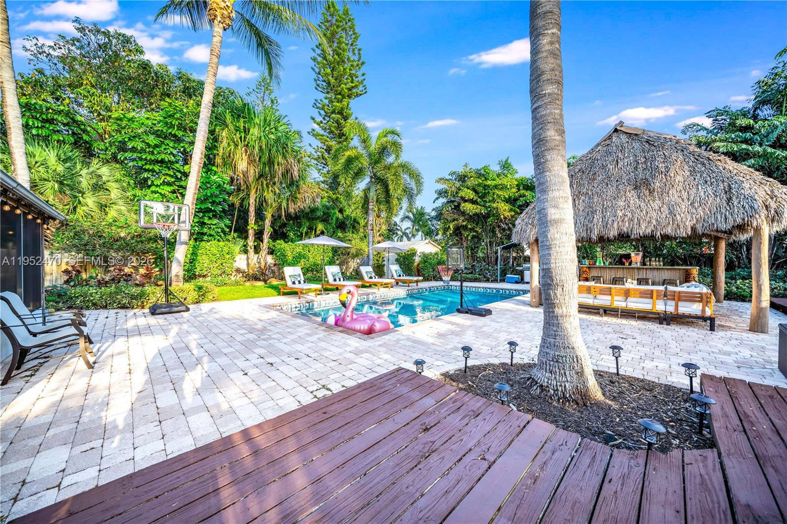 1230 NE 23rd Ct Pompano Beach, FL 33064