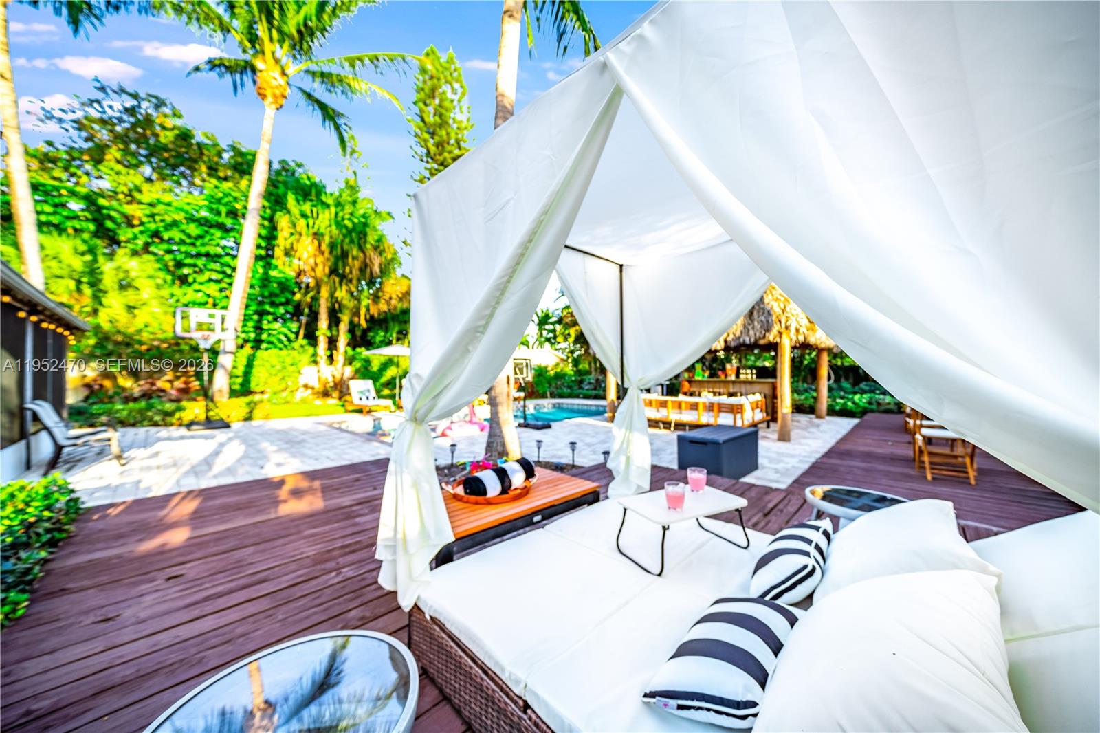 1230 NE 23rd Ct Pompano Beach, FL 33064