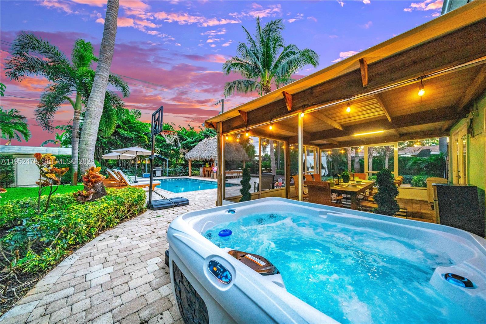 1230 NE 23rd Ct Pompano Beach, FL 33064