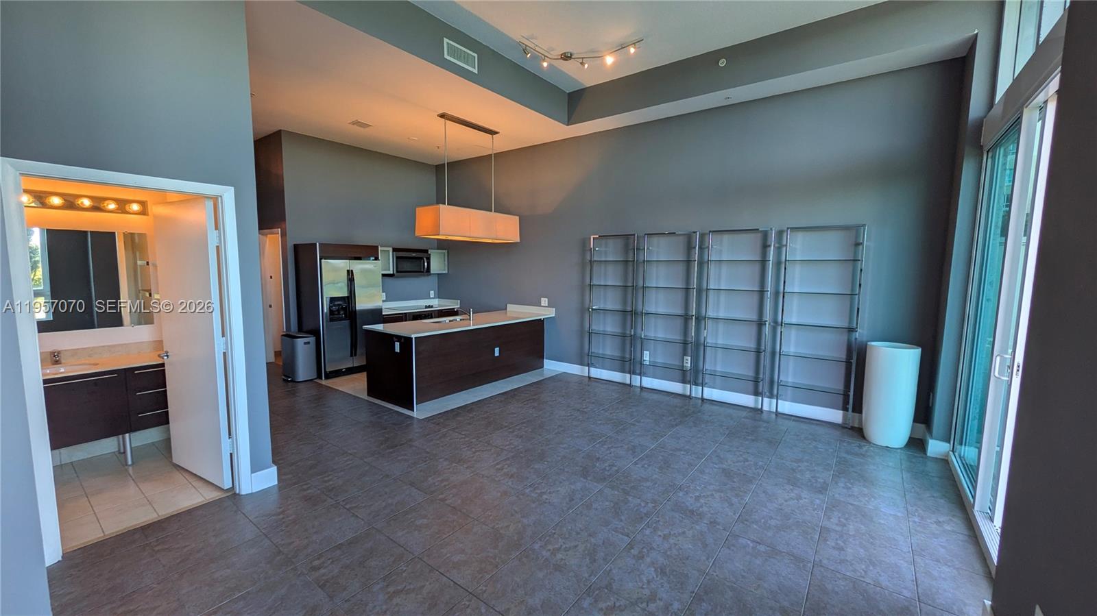 image Quantum on the Bay1