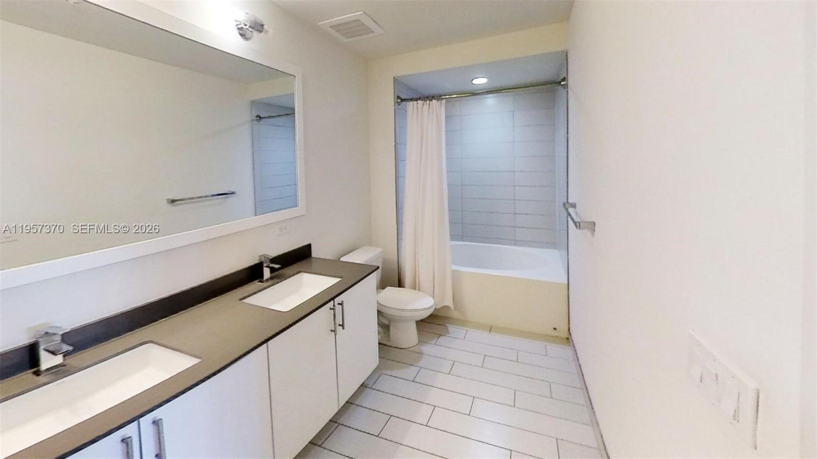 999 SW 1st Ave #1617 Miami, FL 33130