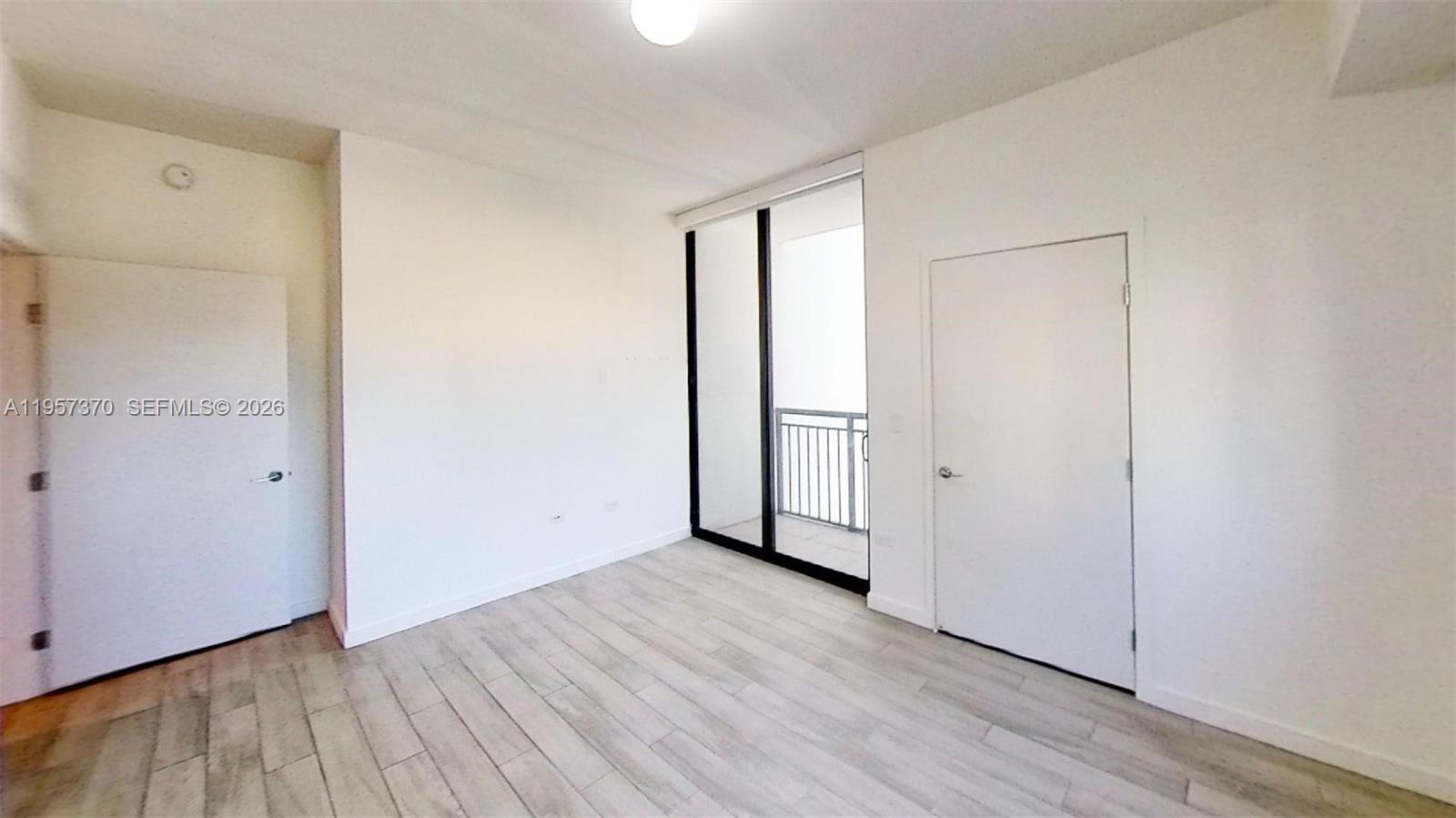 999 SW 1st Ave #1617 Miami, FL 33130