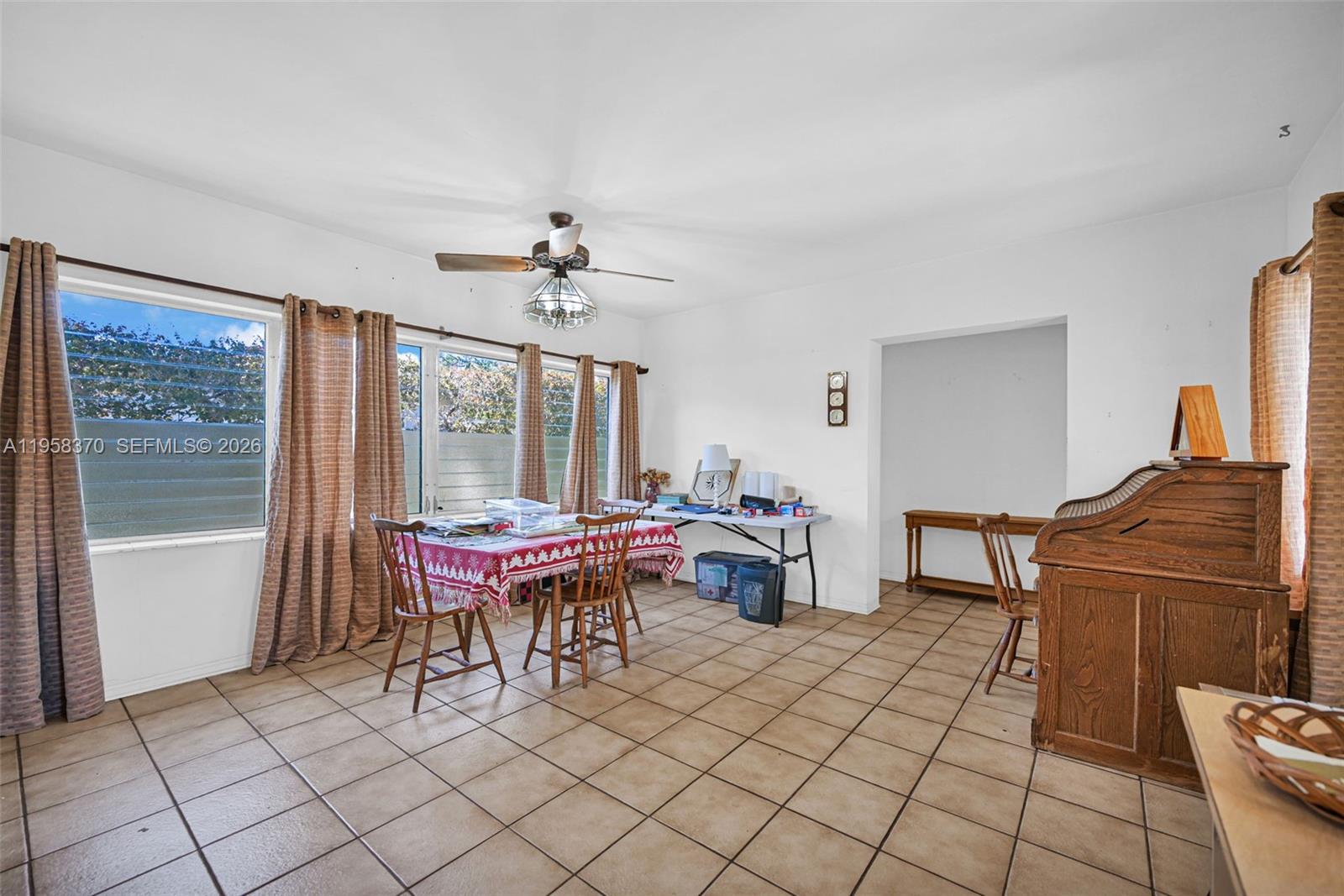 6303 SW 43rd St South Miami, FL 33155