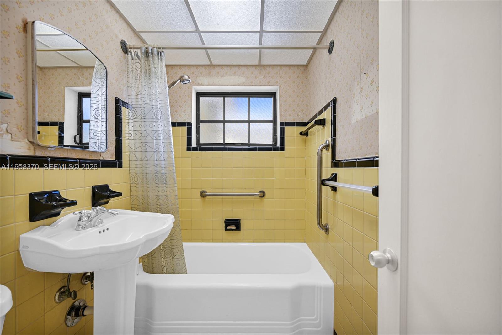 6303 SW 43rd St South Miami, FL 33155