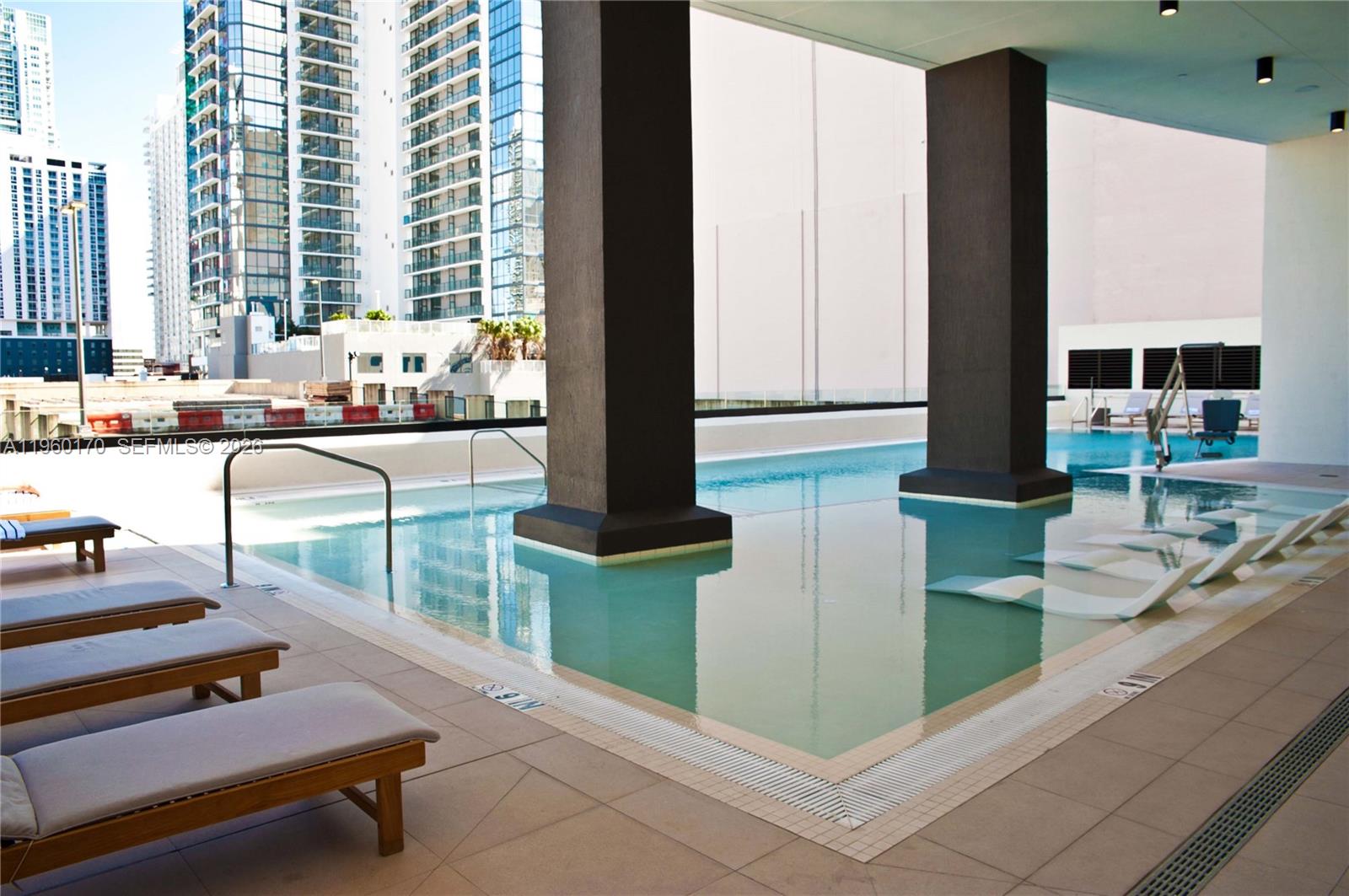 225 N Miami Ave #2306 Miami, FL 33128