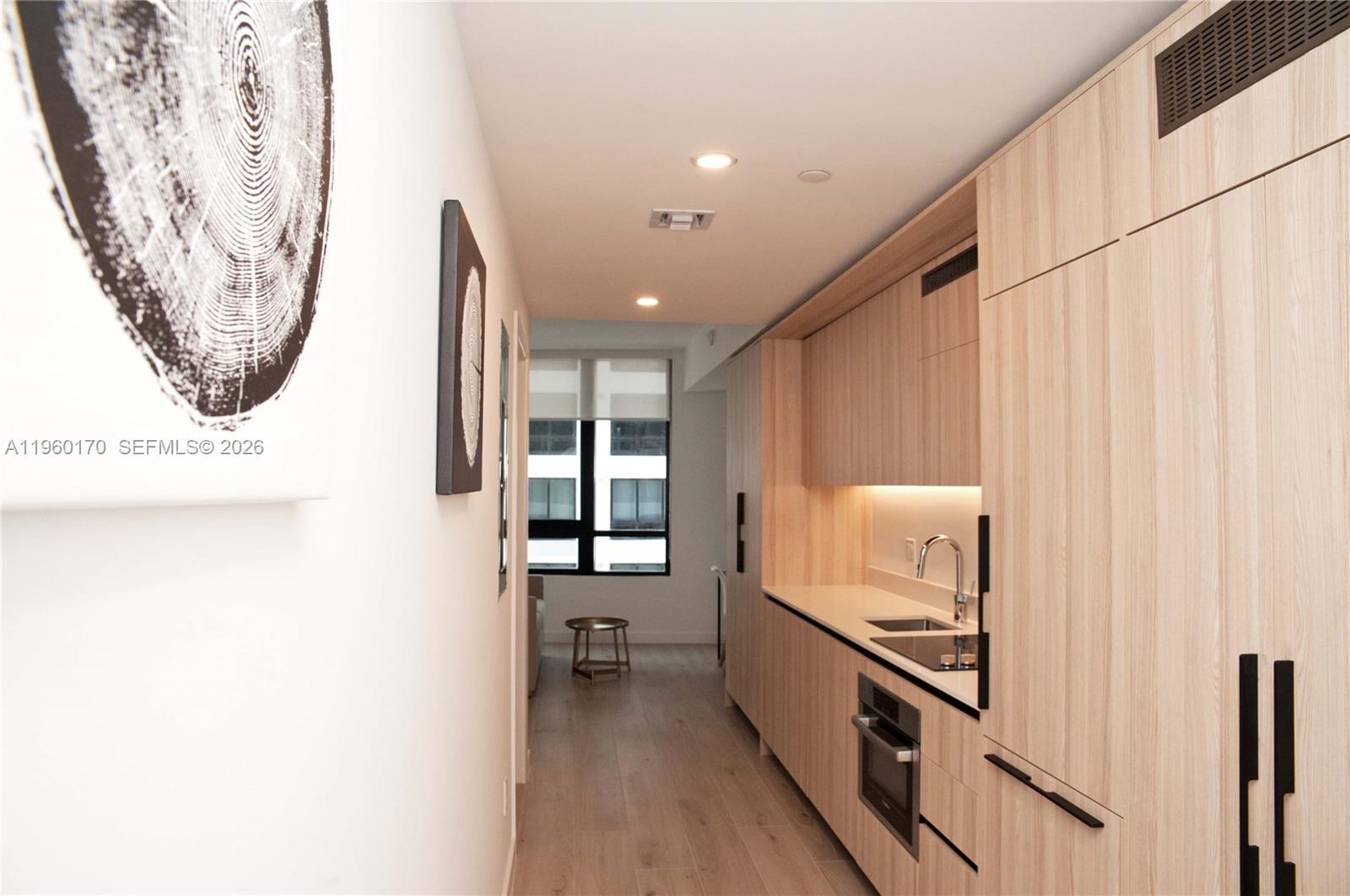 225 N Miami Ave #2306 Miami, FL 33128