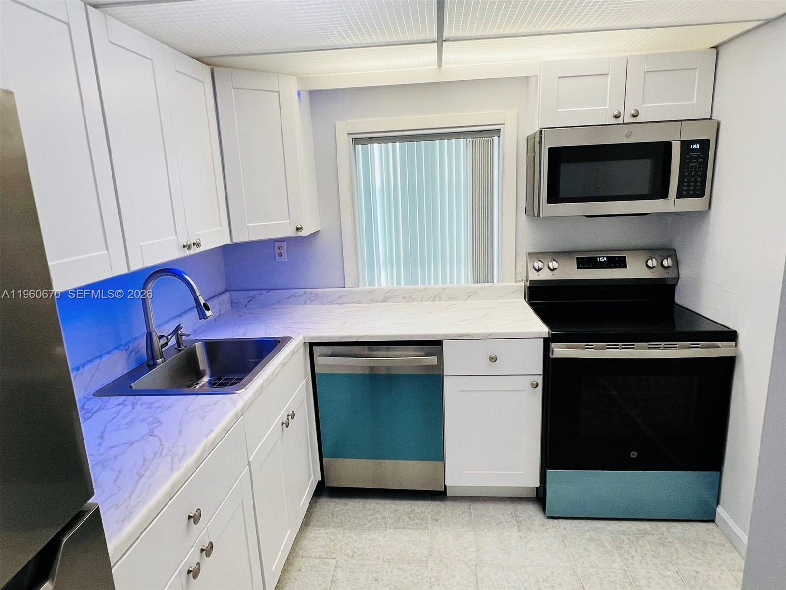 200 172nd St #416 Sunny Isles Beach, FL 33160