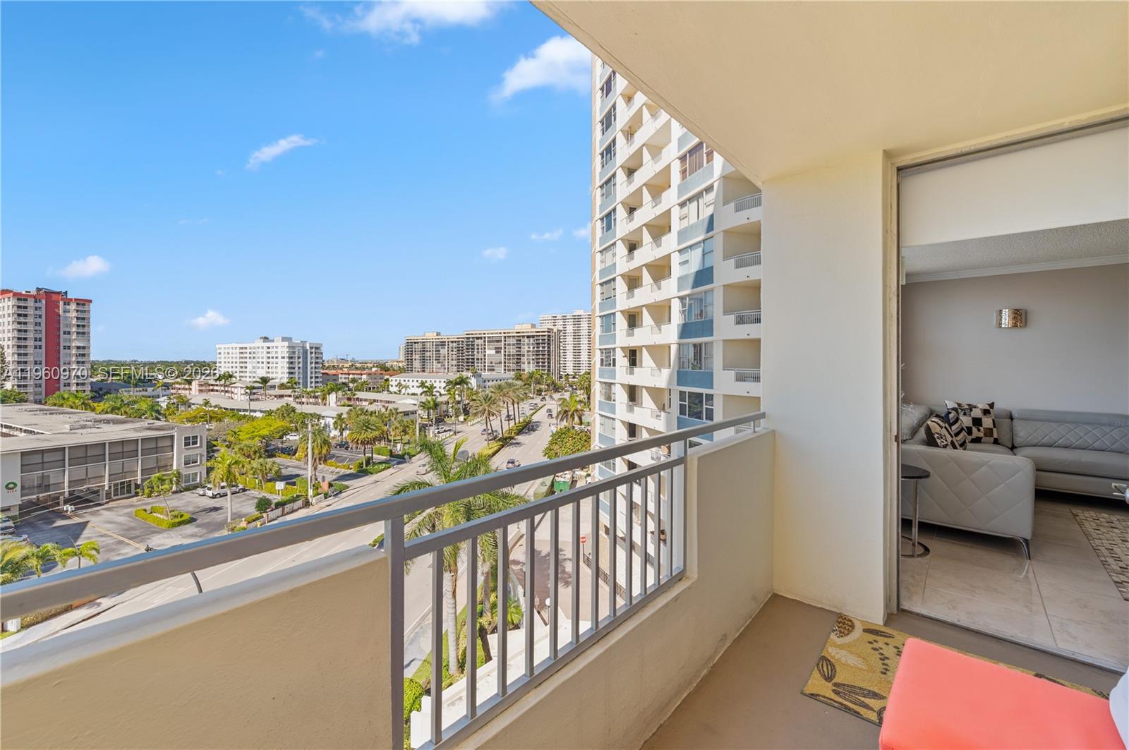 3180 S Ocean Dr #618 Hallandale Beach, FL 33009