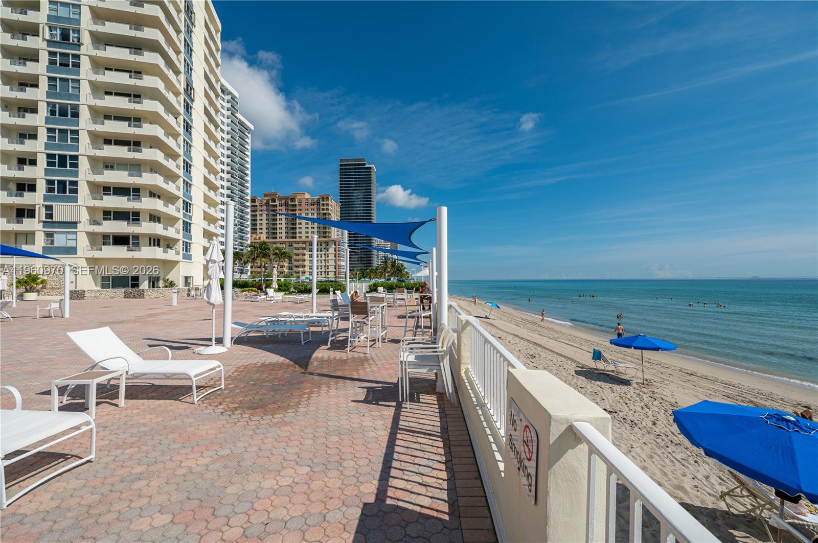 3180 S Ocean Dr #618 Hallandale Beach, FL 33009