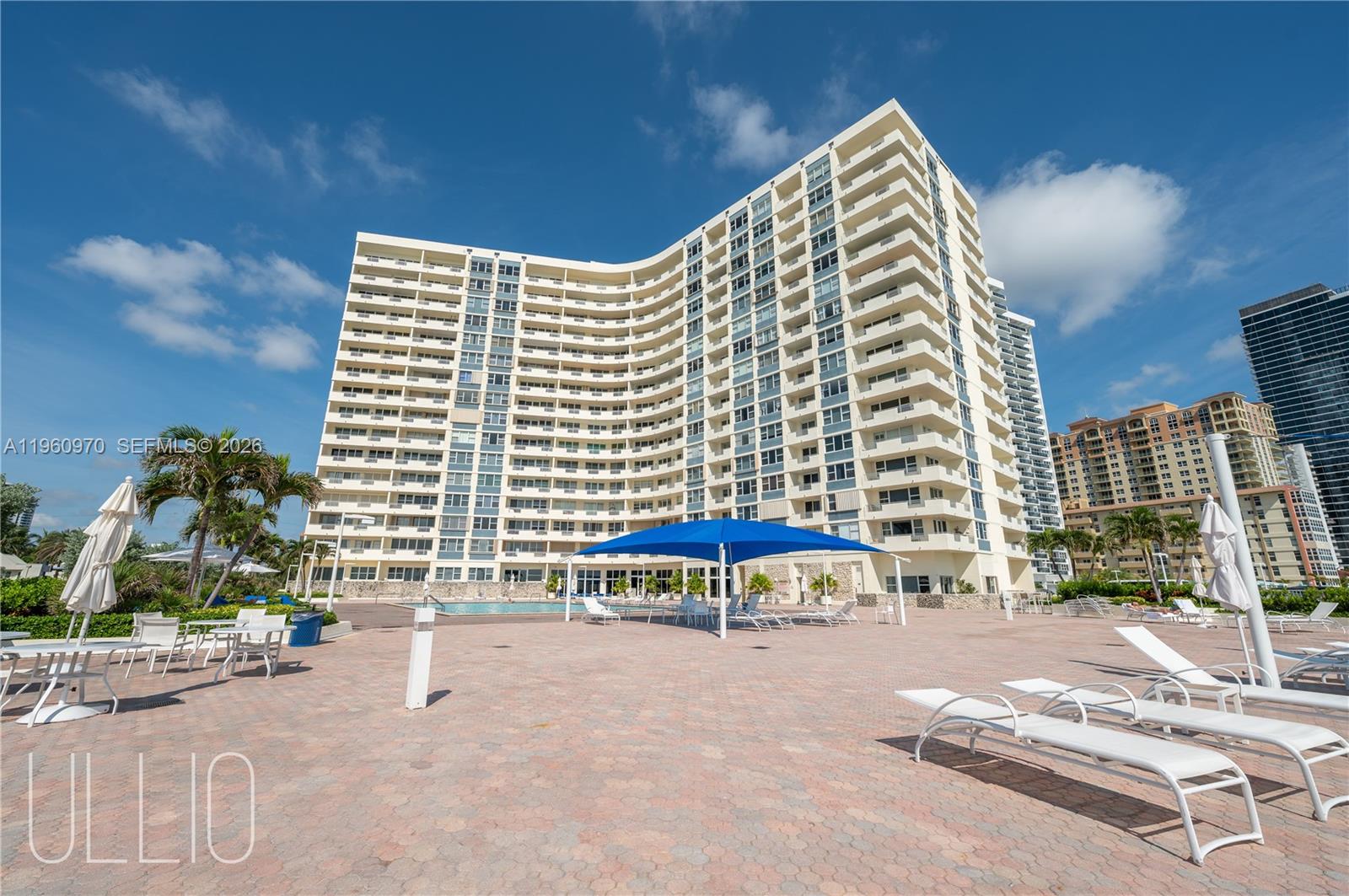 3180 S Ocean Dr #618 Hallandale Beach, FL 33009