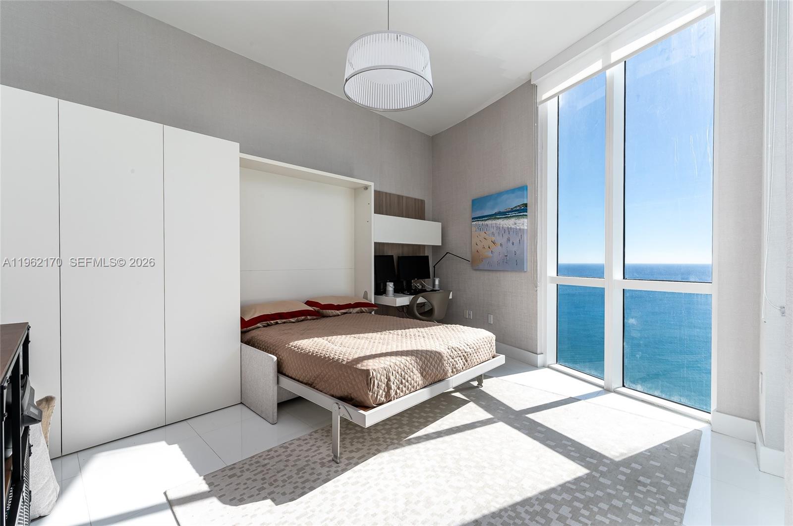 image Trump Tower II24