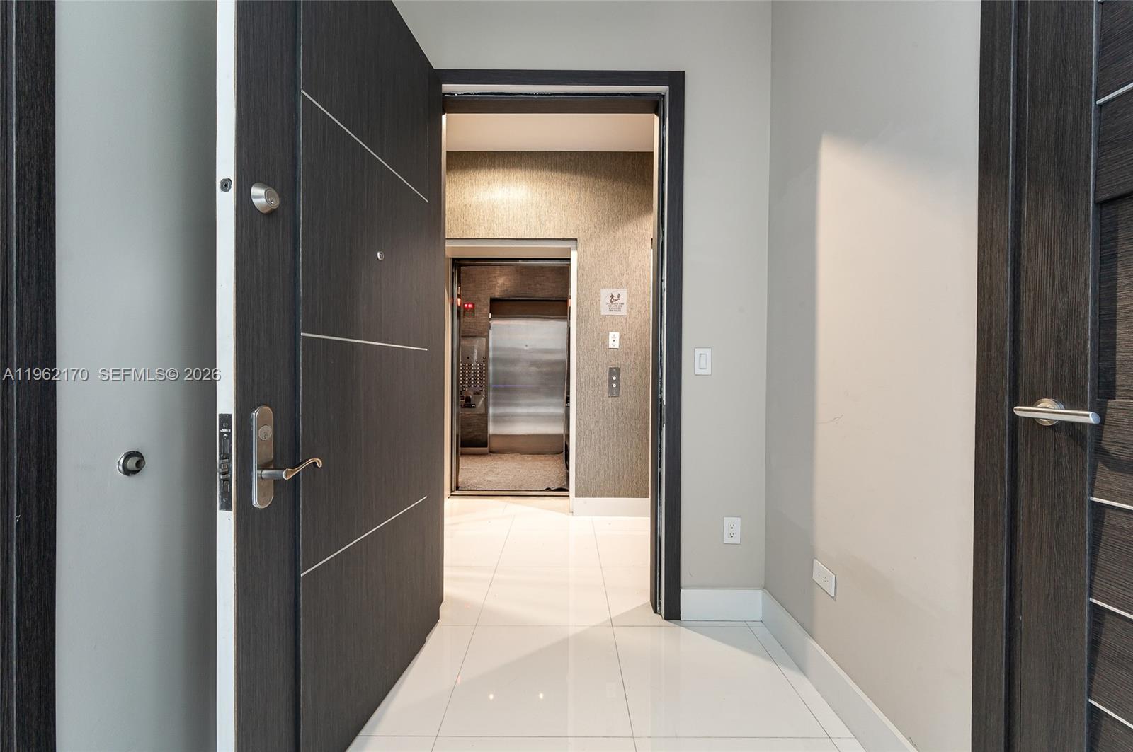 image Trump Tower II36