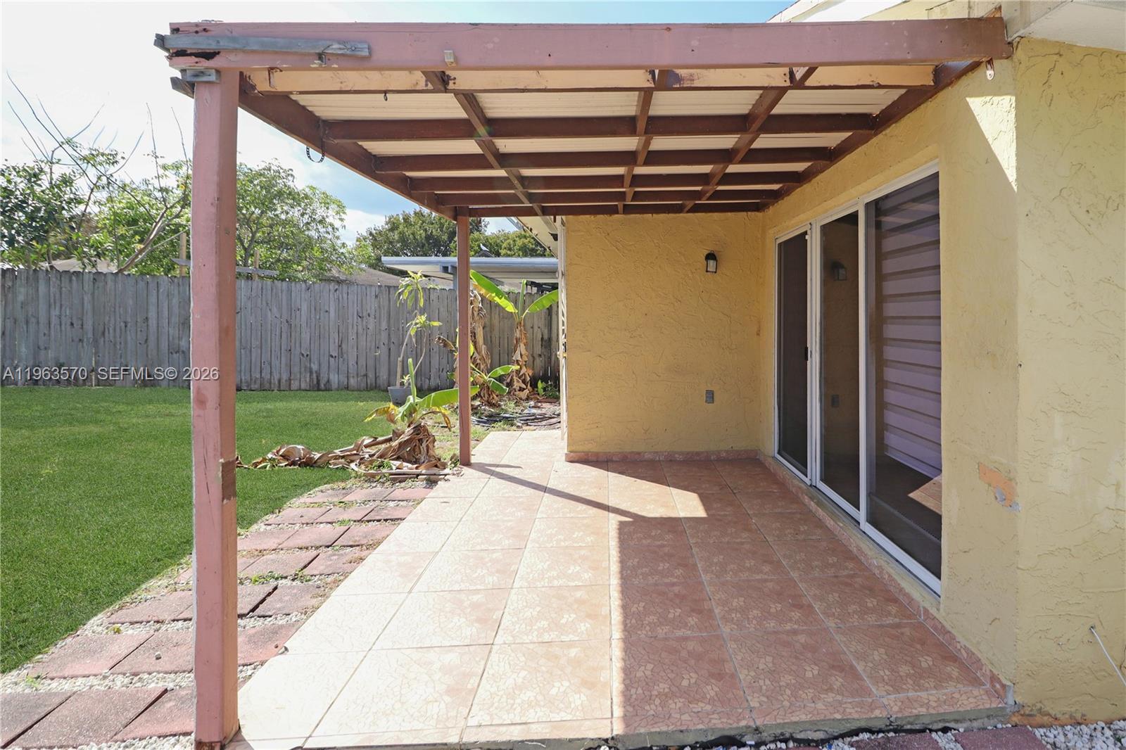 11324 SW 187th Ter Miami, FL 33157