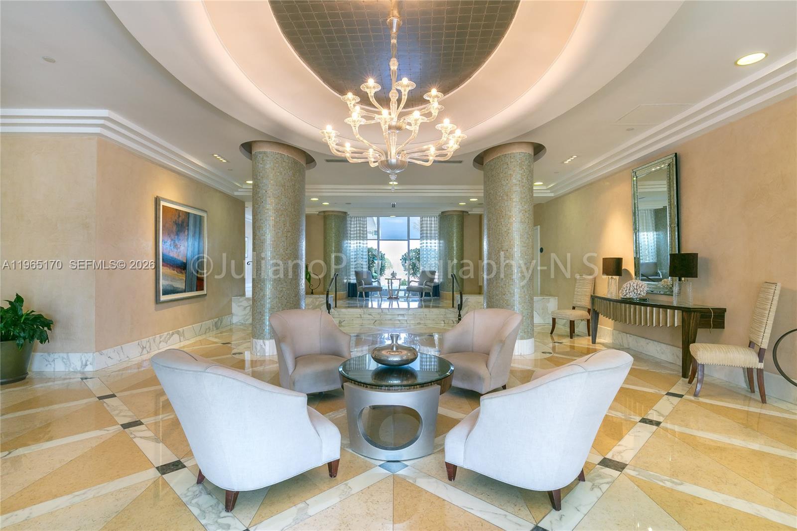 6917 Collins Ave #820 Miami Beach, FL 33141