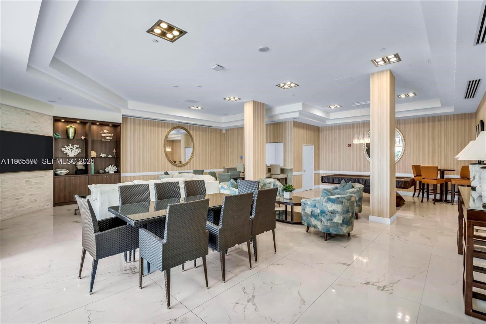 6917 Collins Ave #820 Miami Beach, FL 33141