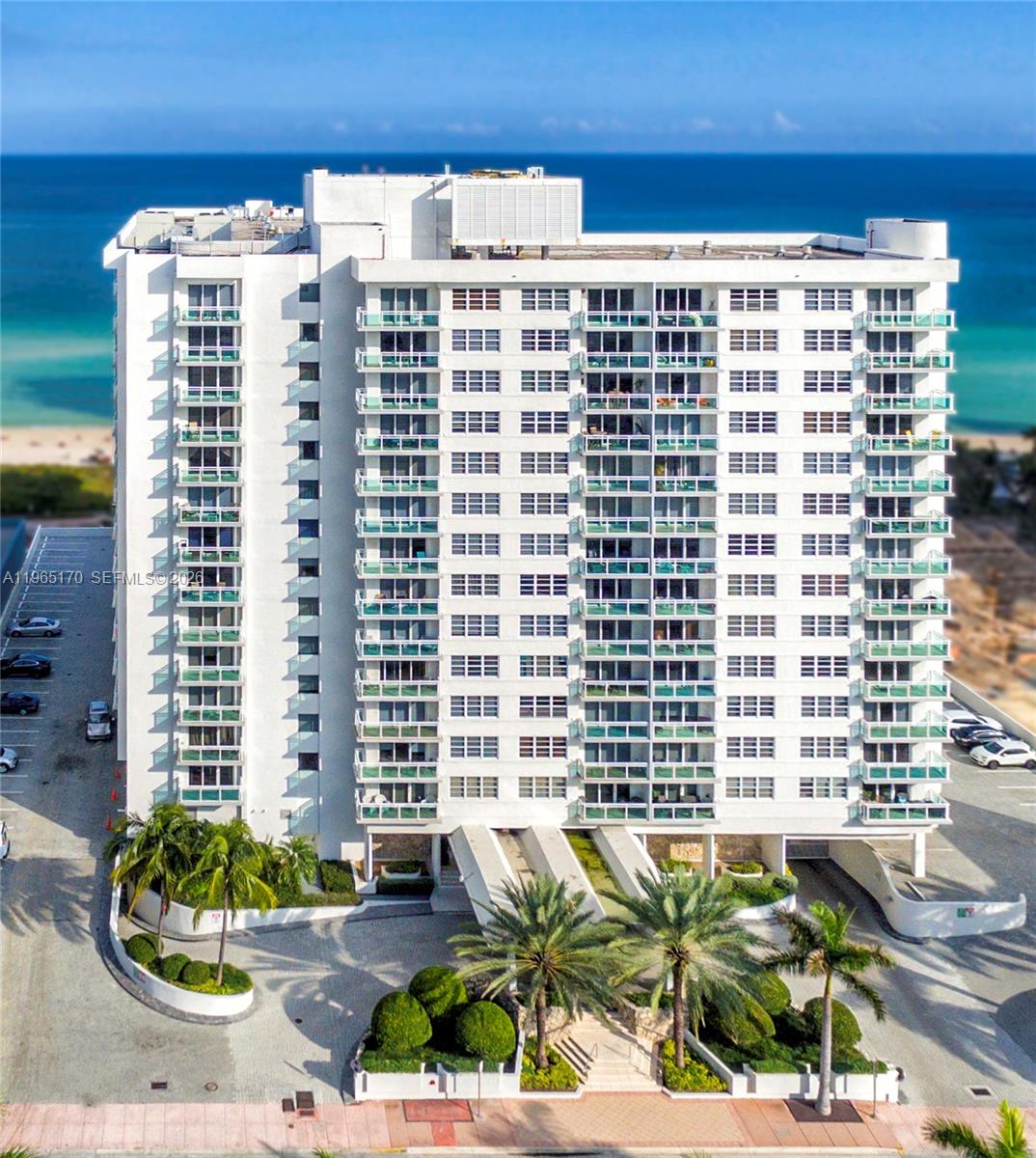 6917 Collins Ave #820 Miami Beach, FL 33141