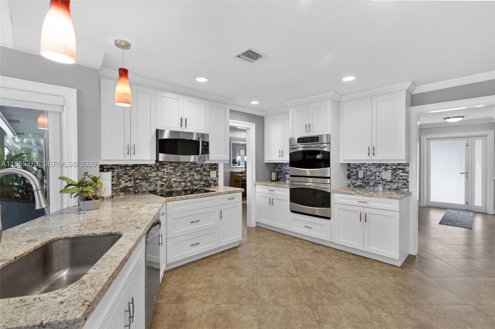 1910 NW 41st St Oakland Park, FL 33309