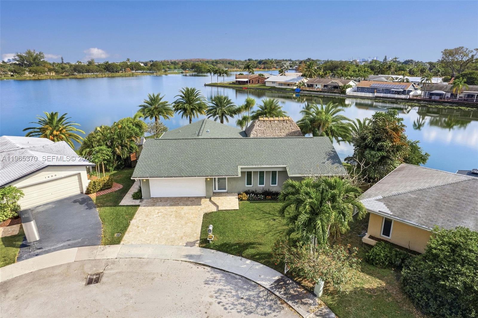 1910 NW 41st St Oakland Park, FL 33309