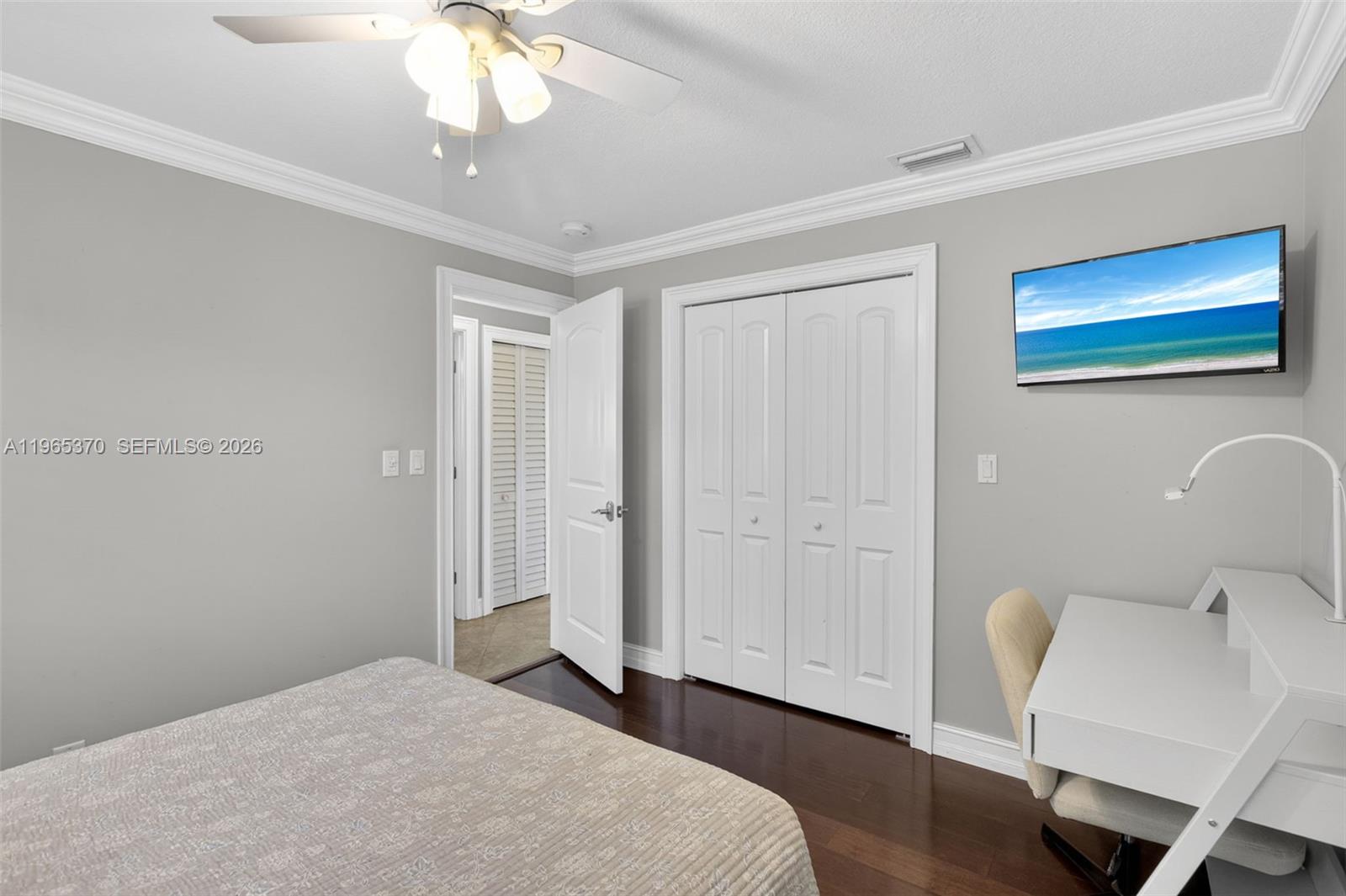 1910 NW 41st St Oakland Park, FL 33309