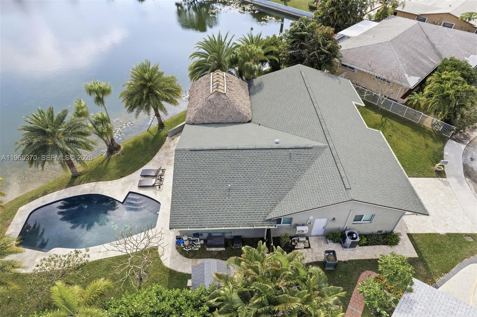 1910 NW 41st St Oakland Park, FL 33309