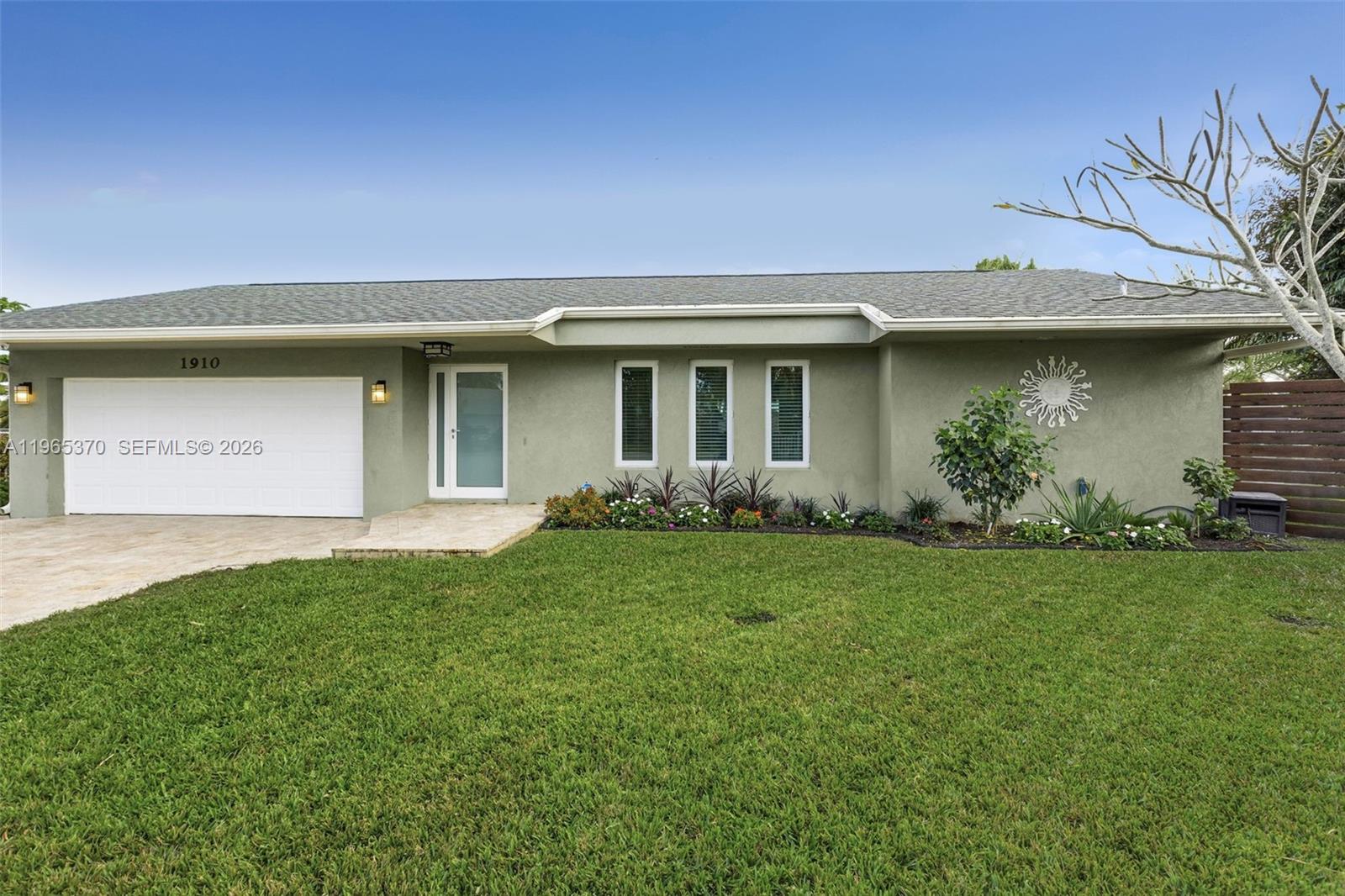 1910 NW 41st St Oakland Park, FL 33309