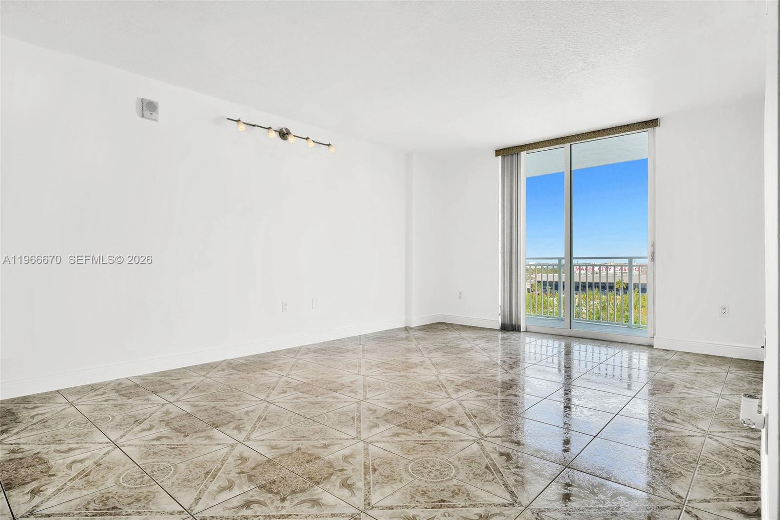 60 NW 37th Ave #1004 Miami, FL 33125