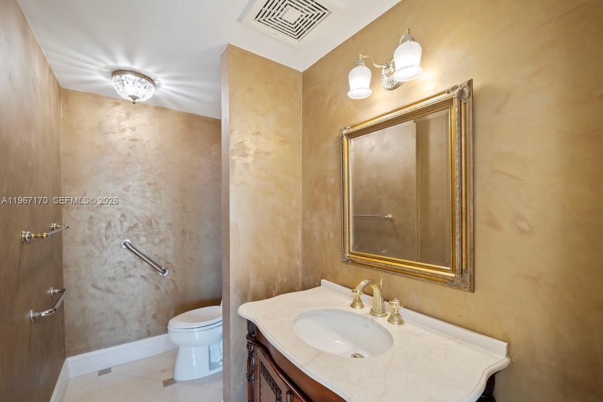 3350 SW 27th Ave #1202 Coconut Grove, FL 33133