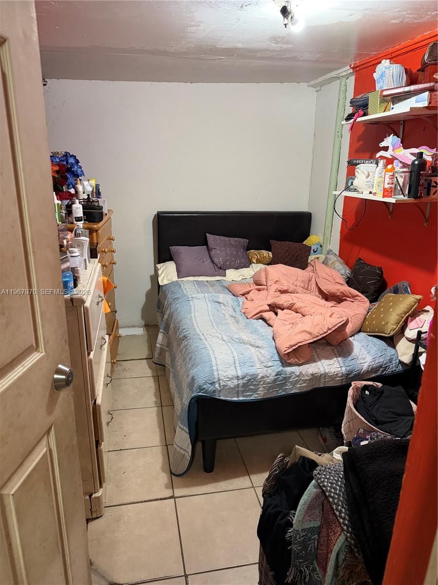 12040 NW 20th Ave Miami, FL 33167