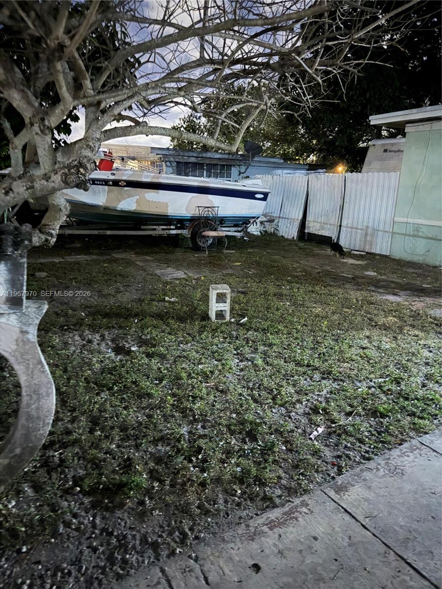 12040 NW 20th Ave Miami, FL 33167