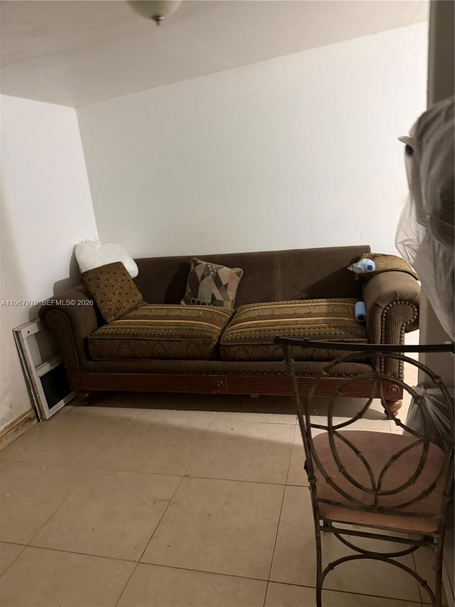 12040 NW 20th Ave Miami, FL 33167