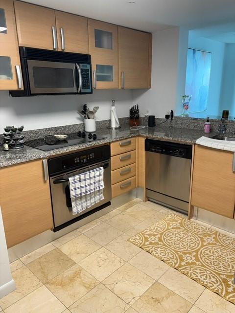 image Skyline on Brickell8