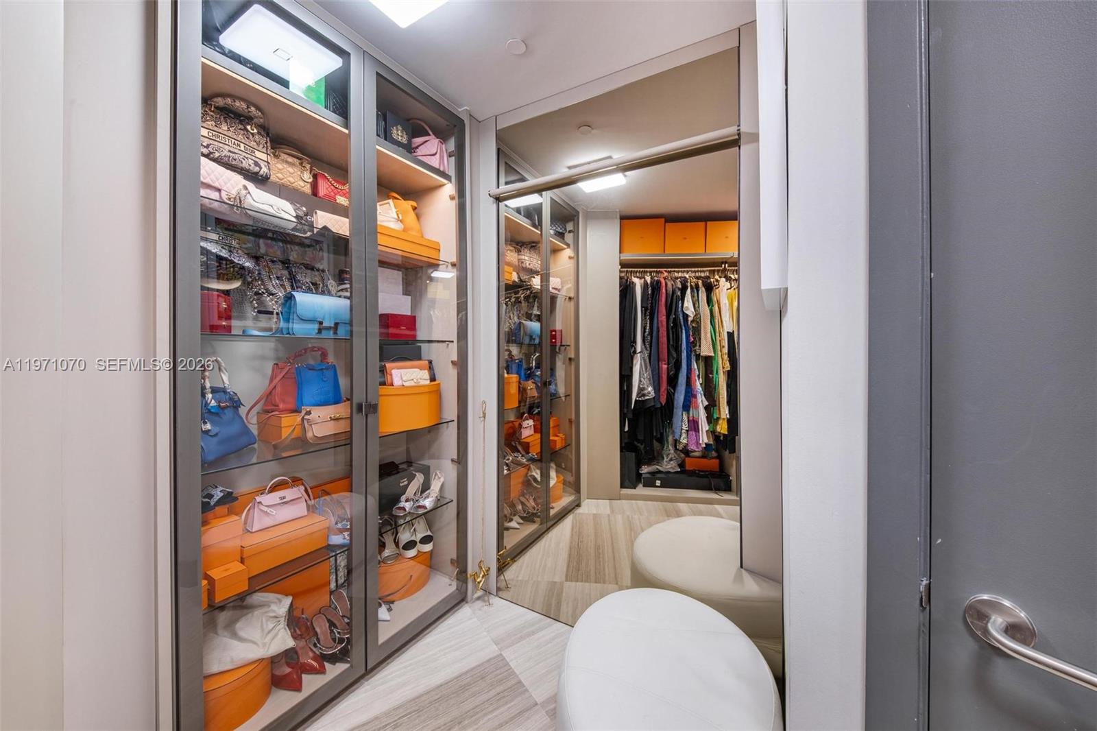 image Porsche Design Tower16