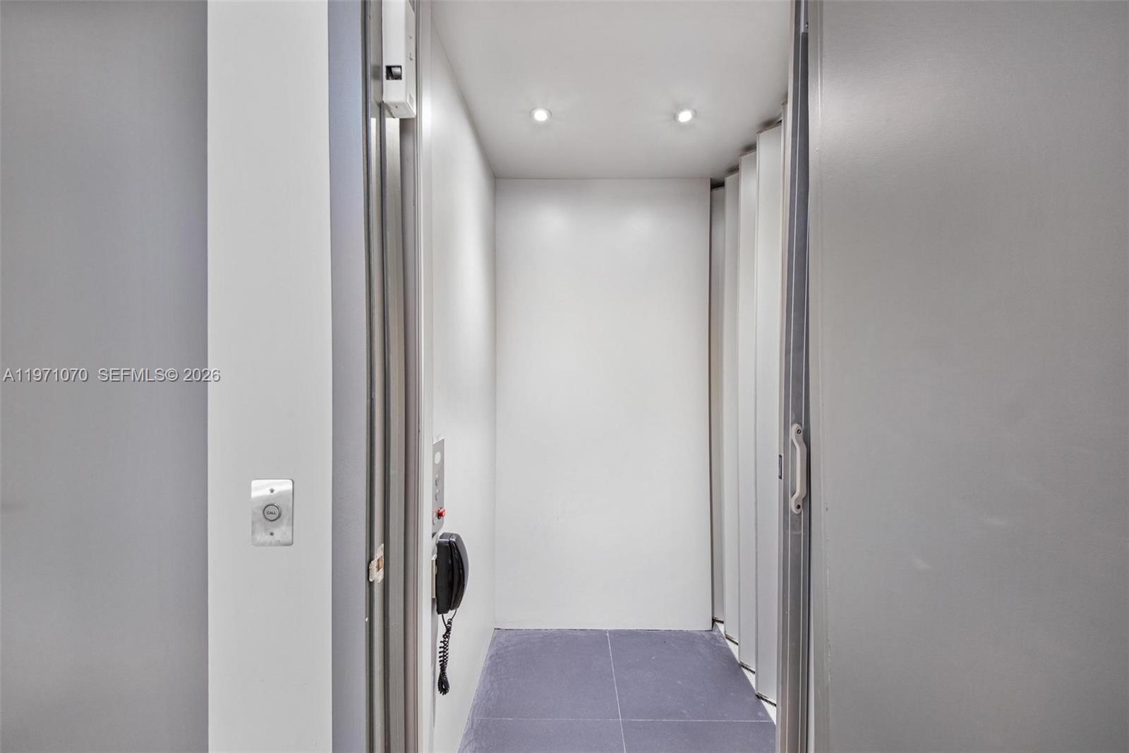 image Porsche Design Tower28