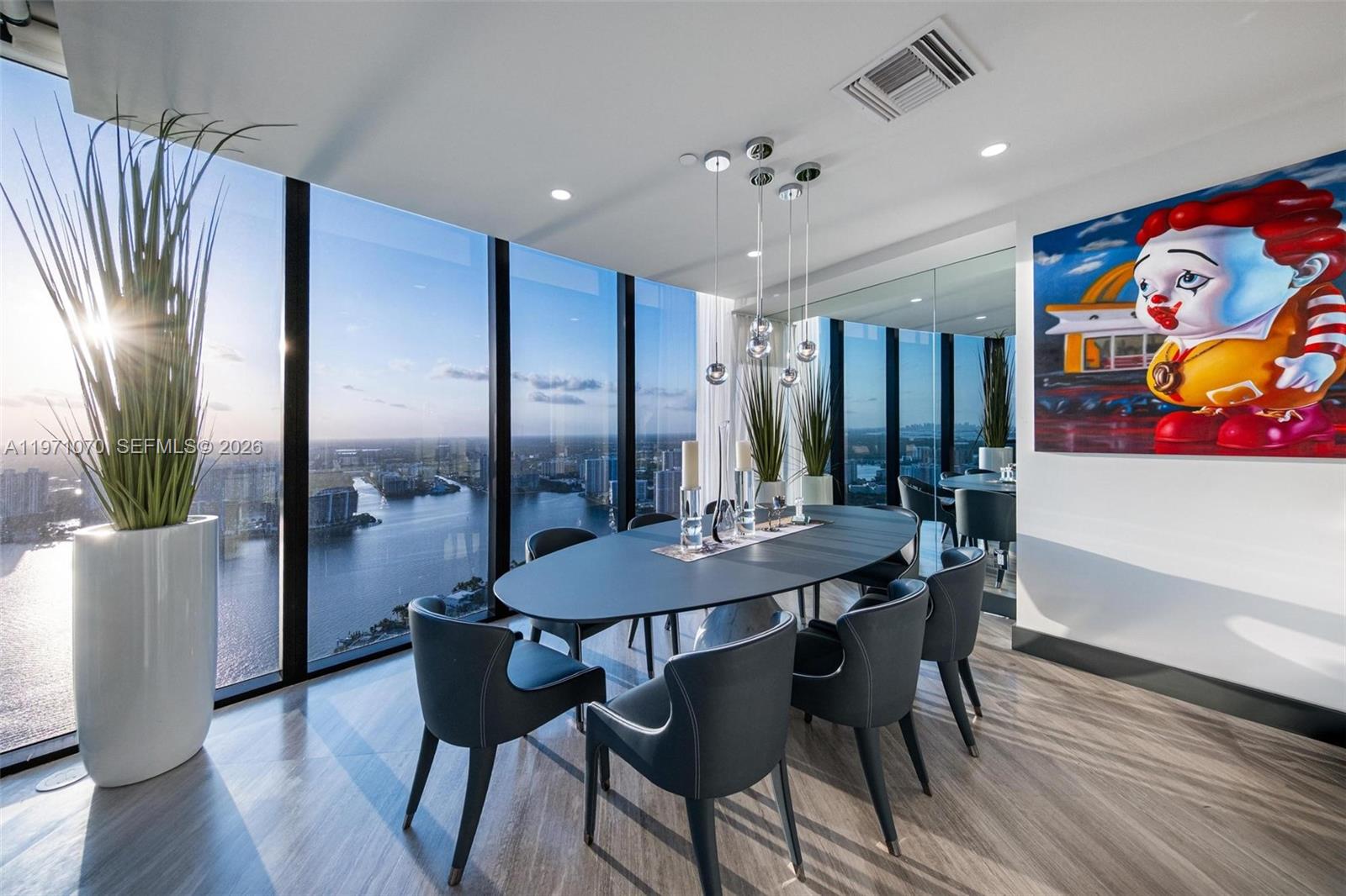 image Porsche Design Tower2