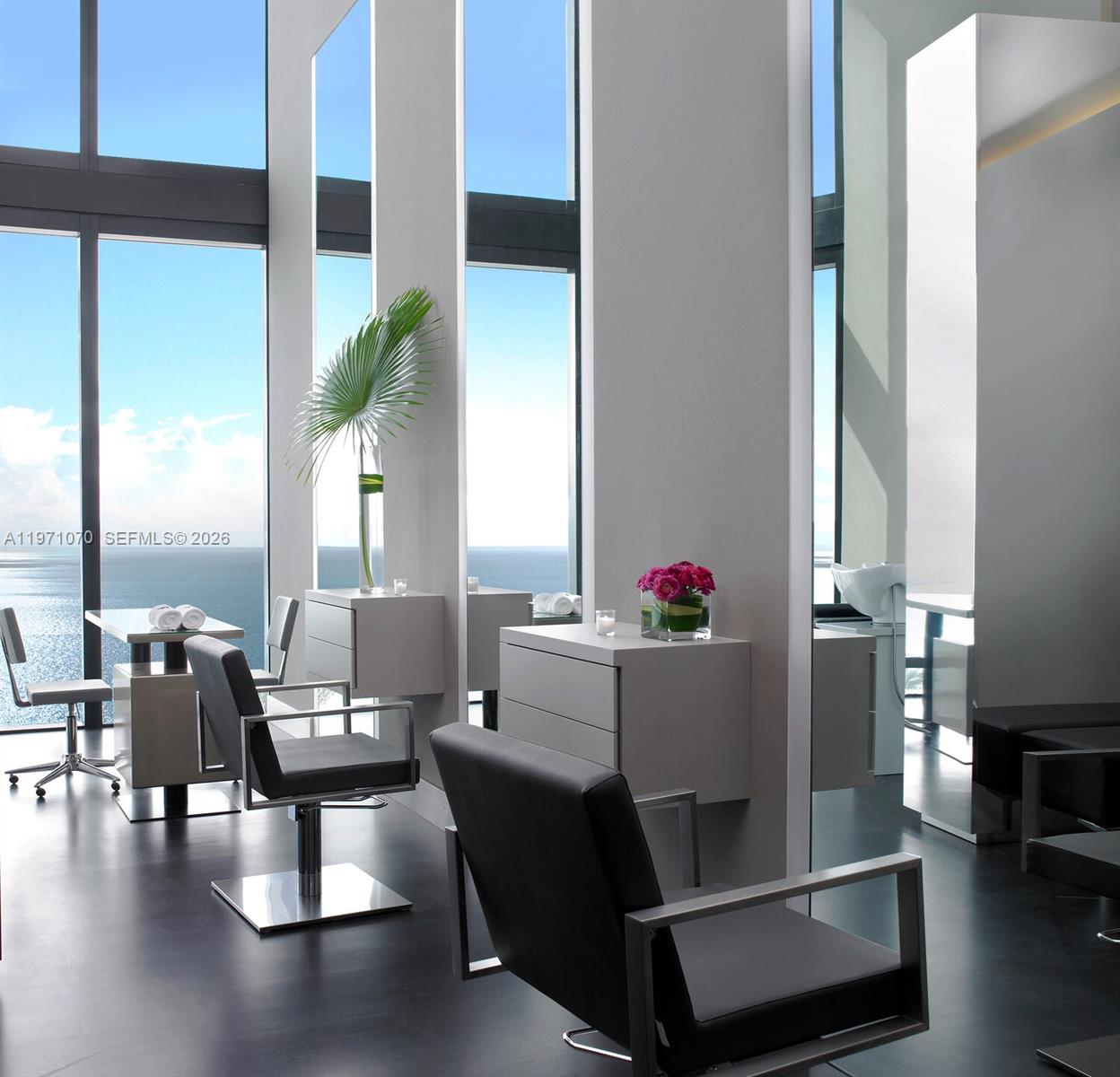 image Porsche Design Tower31