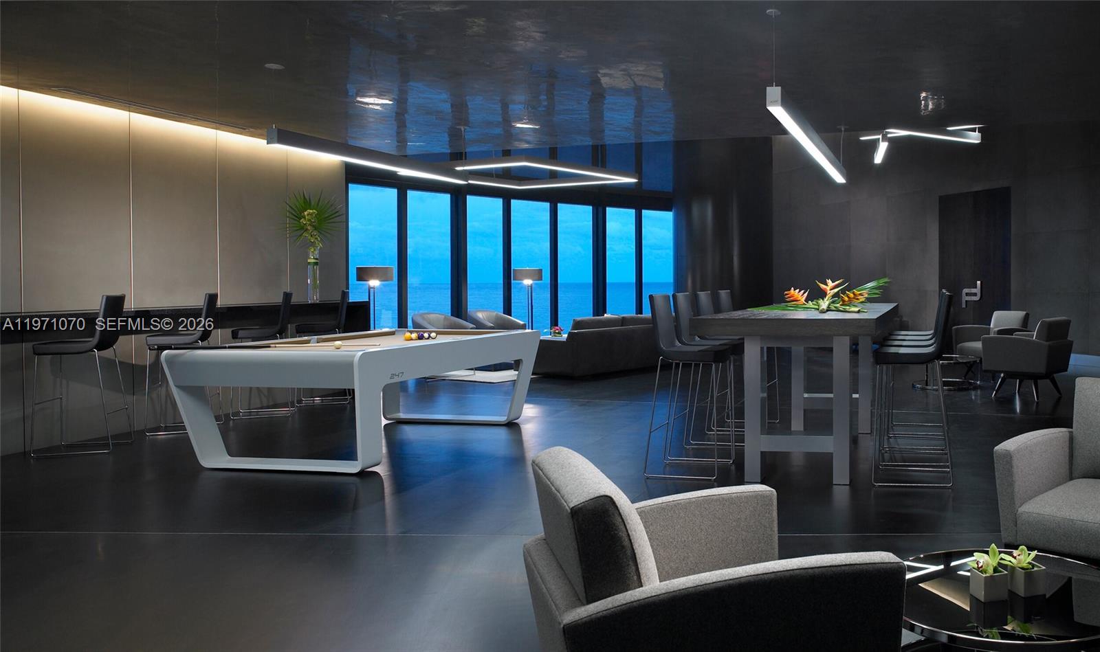 image Porsche Design Tower33