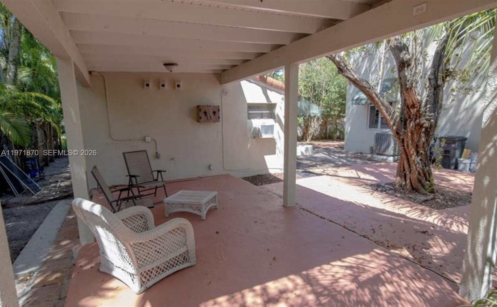 3050 Alton Rd Miami Beach, FL 33140