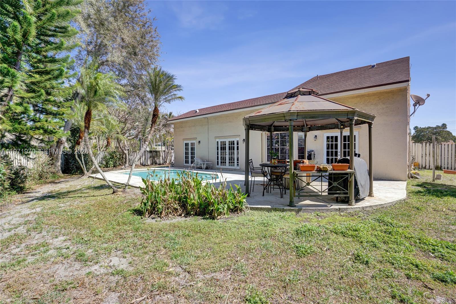 14681 Poplar Hl Ct Davie, FL 33325