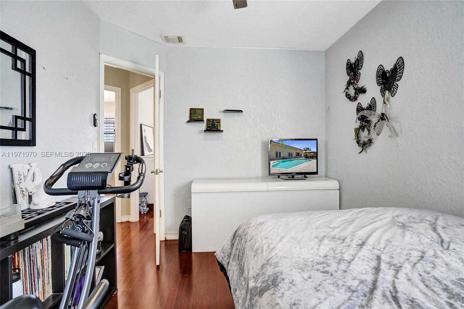 14681 Poplar Hl Ct Davie, FL 33325