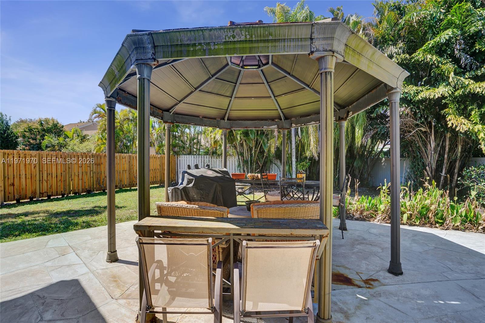 14681 Poplar Hl Ct Davie, FL 33325