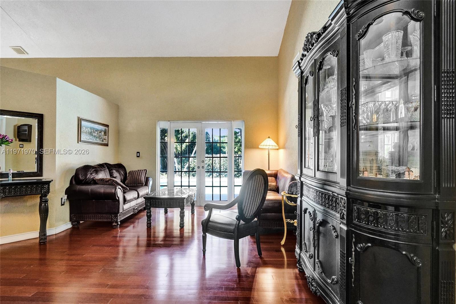 14681 Poplar Hl Ct Davie, FL 33325