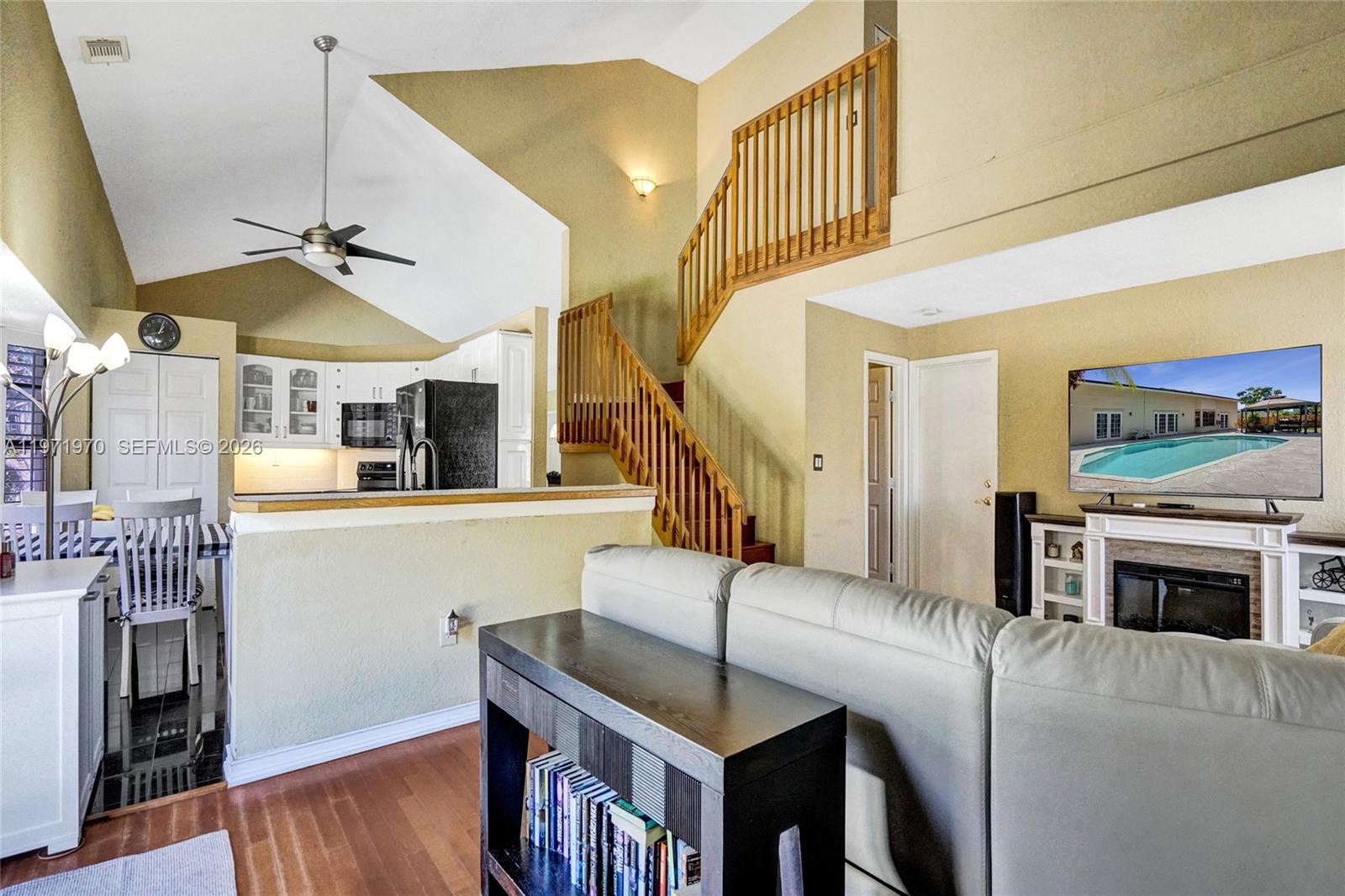 14681 Poplar Hl Ct Davie, FL 33325