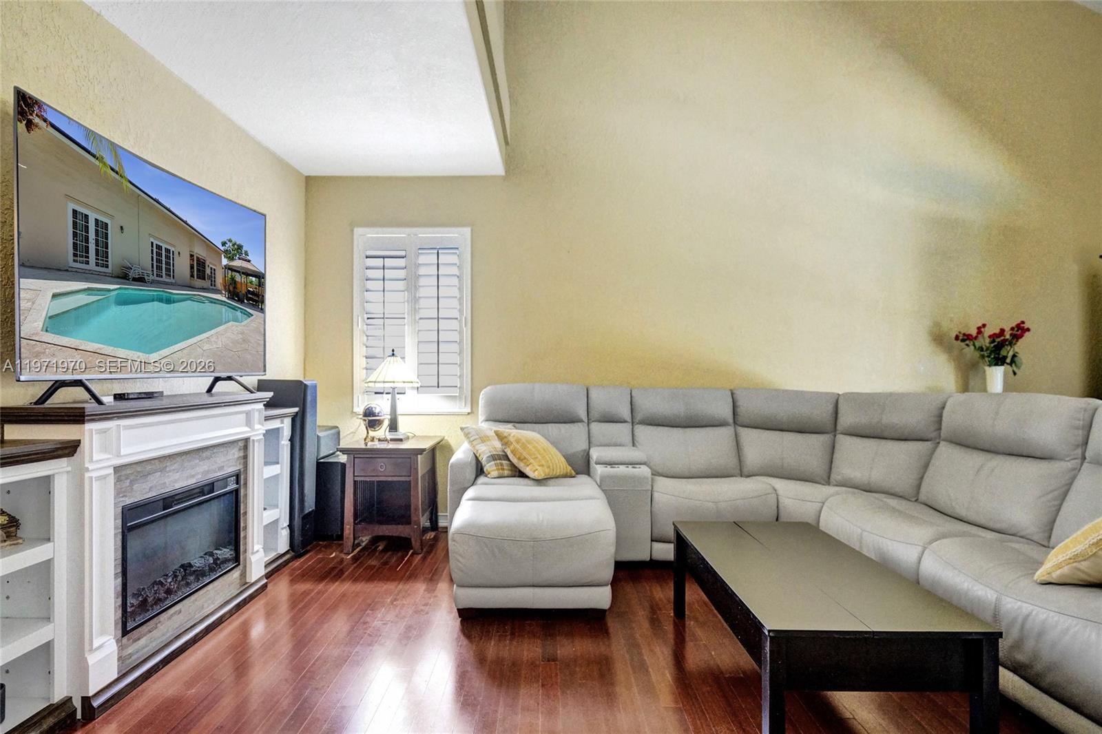 14681 Poplar Hl Ct Davie, FL 33325