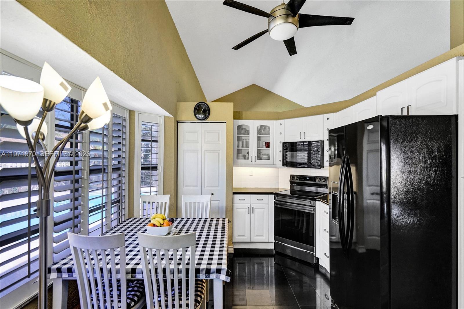 14681 Poplar Hl Ct Davie, FL 33325