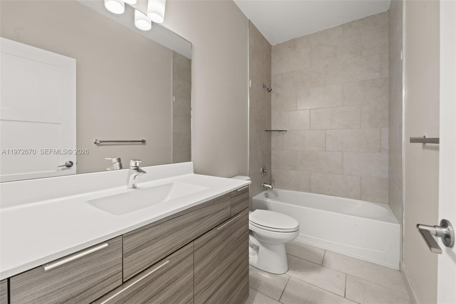 15450 NW 88th Ave Miami Lakes, FL 33018