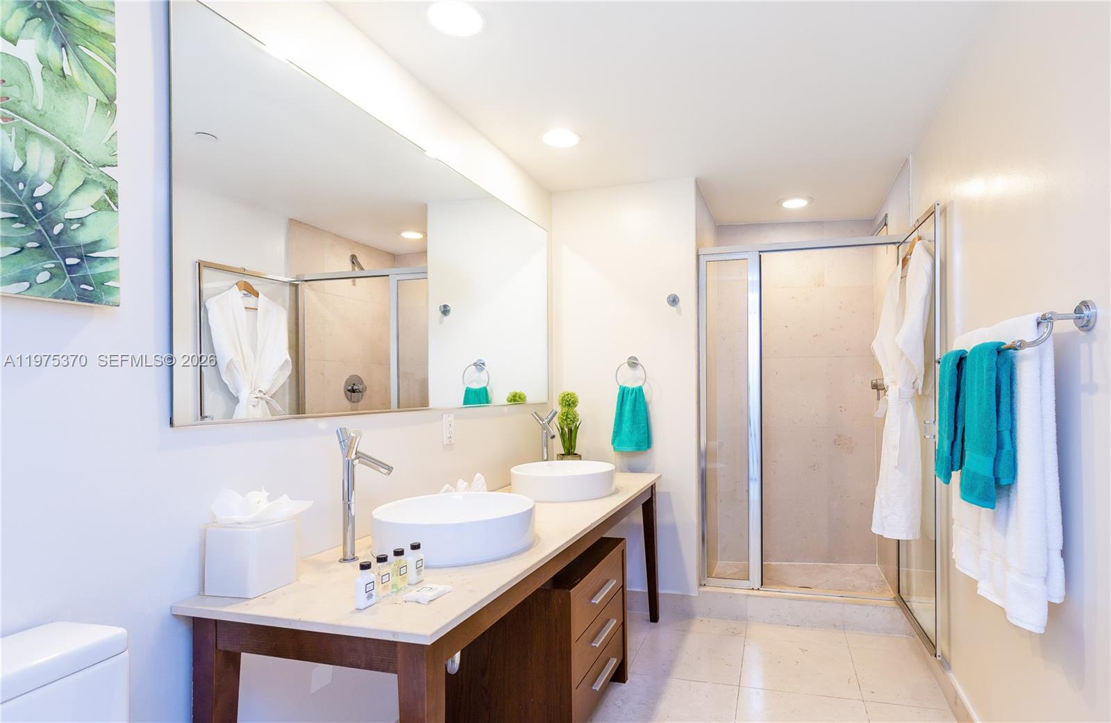 485 Brickell Ave #4702 Miami, FL 33131