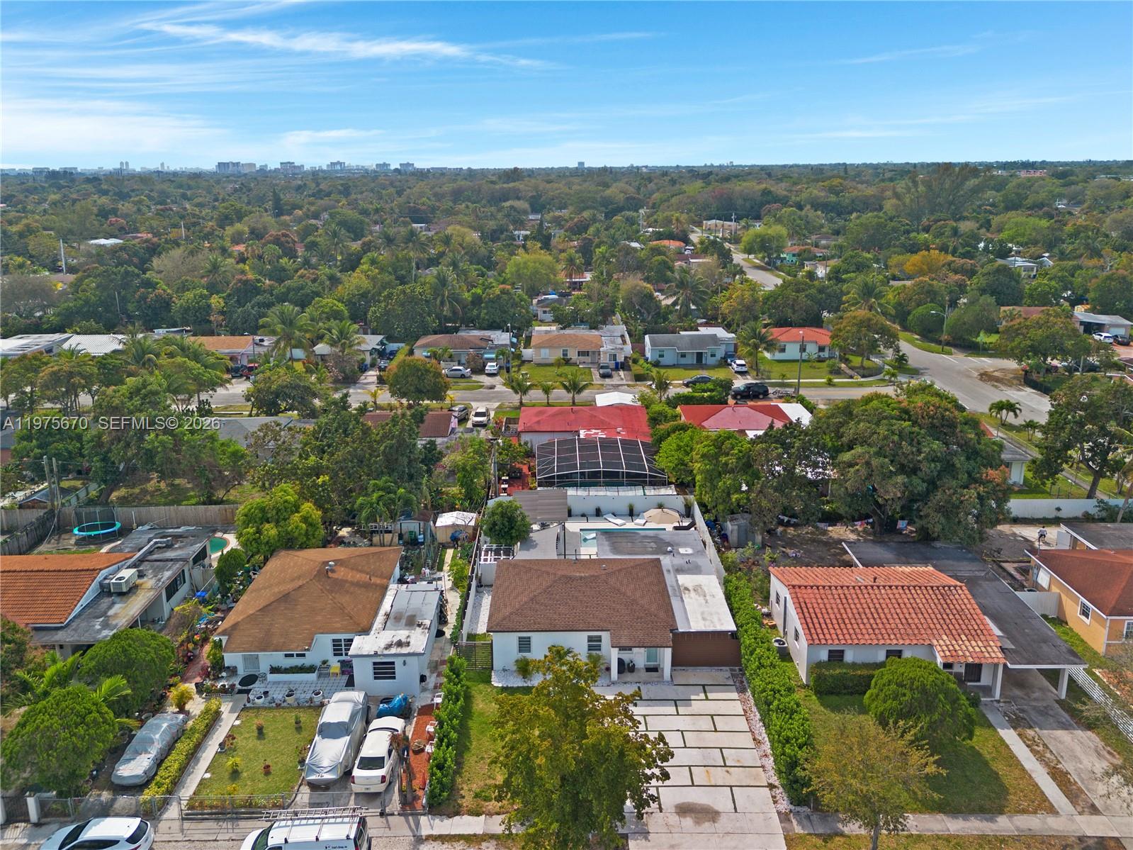 920 NE 159th St North Miami Beach, FL 33162