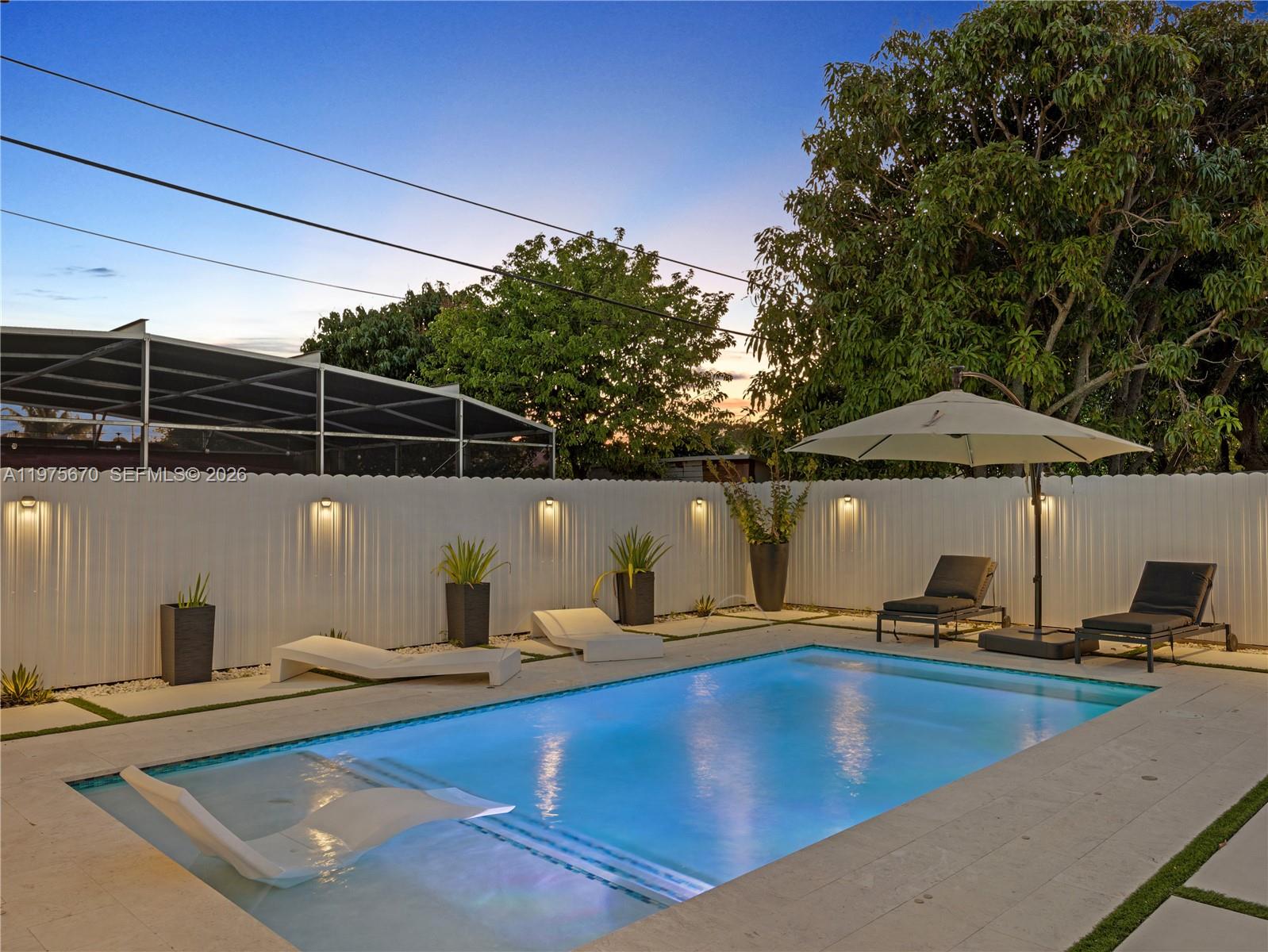 920 NE 159th St North Miami Beach, FL 33162