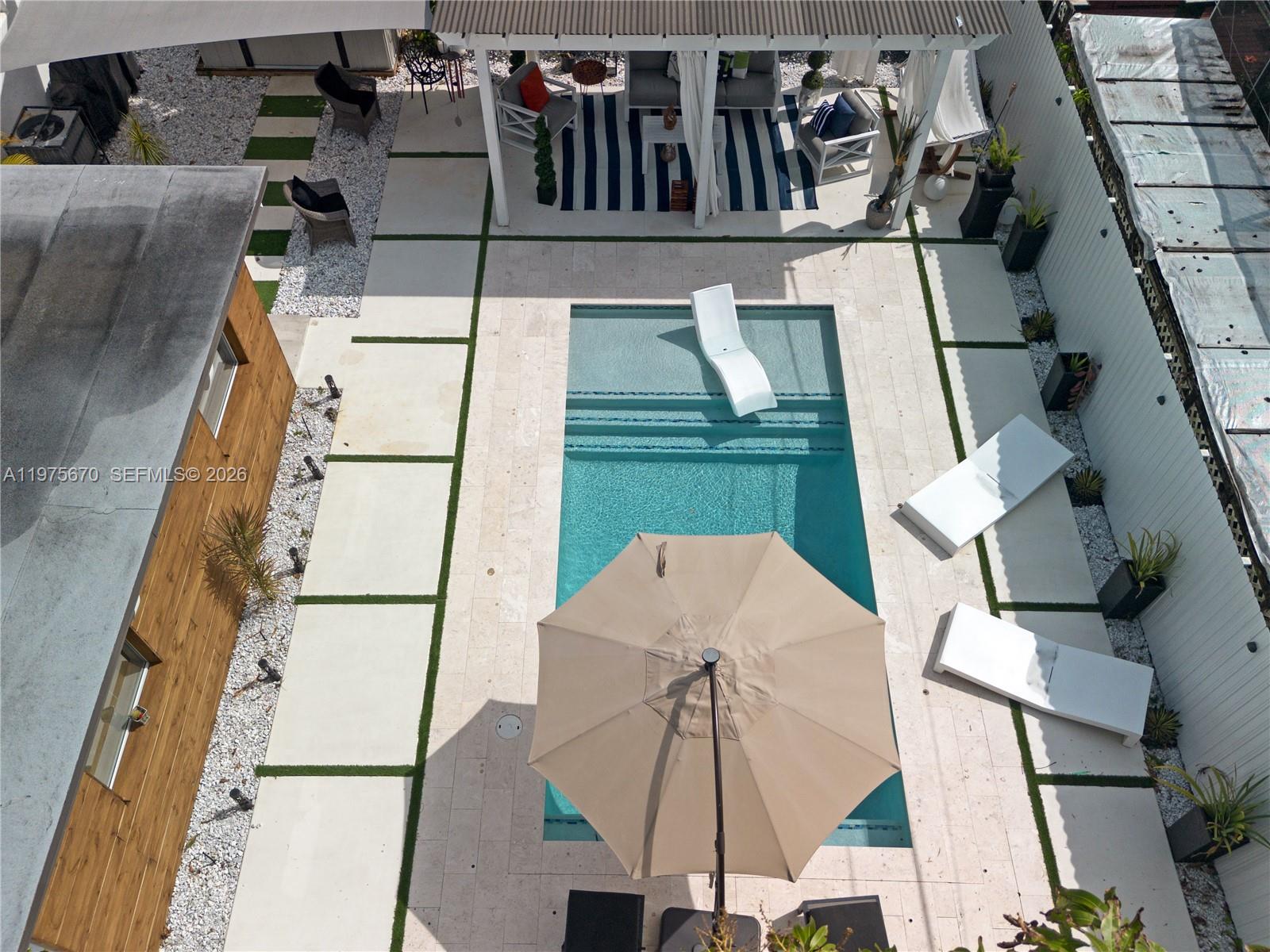 920 NE 159th St North Miami Beach, FL 33162