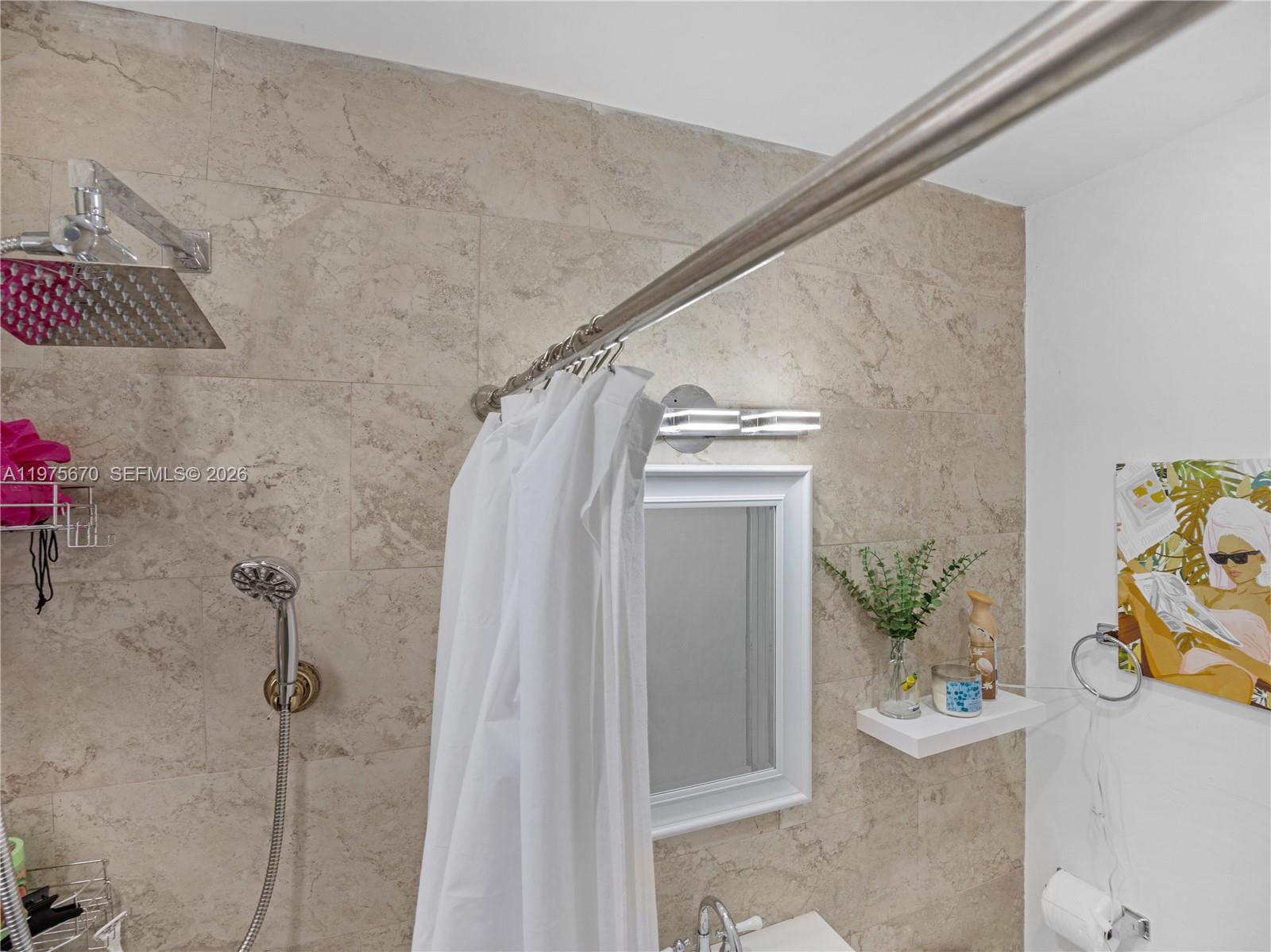 920 NE 159th St North Miami Beach, FL 33162